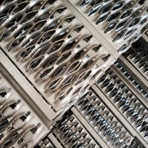 Galvanized Diamond Grip Strut Safety Grating 2-4mm Thickness