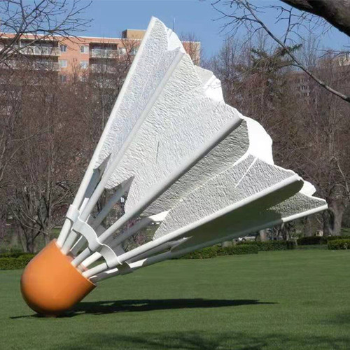 Buy Playground Badminton Birdie Sculpture Public Fiberglass Giant Shuttlecock Sculpture at wholesale prices