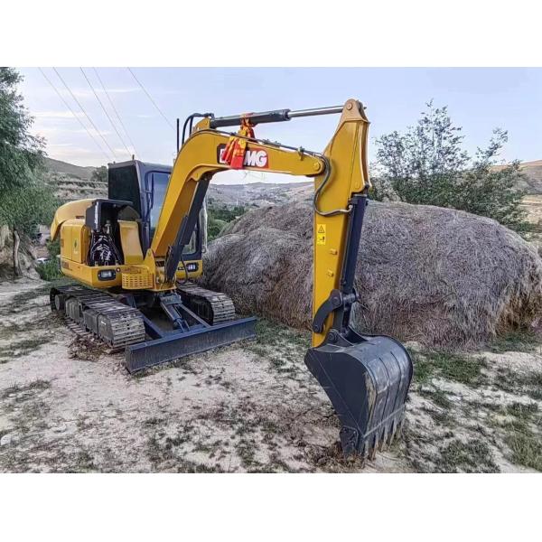 Buy Road construction machinery XCMG XE60DA tracked hydraulic excavator at wholesale prices