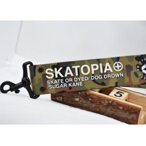 2D Embossed Custom Silicone Keychains With Canvas For Men