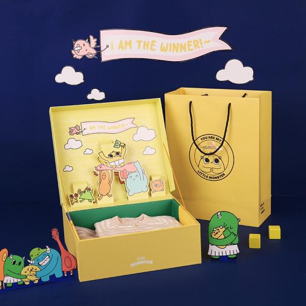 Customized Logo Luxury Clothing Packaging Boxes With Cartoon Pattern