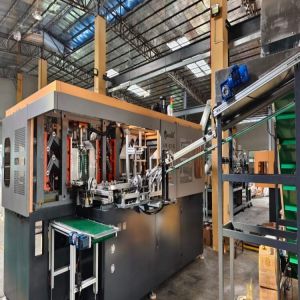 Buy cheap 600BPH PET Bottled Water Pressure Sensitive Labelling Machine Applicators from wholesalers