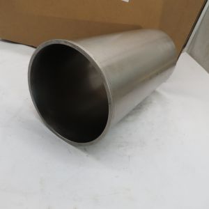 VG1246010028 SINOTRUCK HOWO TRUCK ENGINE SPARE PARTS CYLINDER LINER VG1246010028