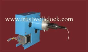 Stepper motor type movement/mechanism for outdoor building clocks, brass drive
