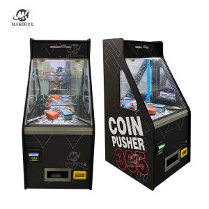 Amusement Wooden Arcade Coin Pusher Machines For Mall