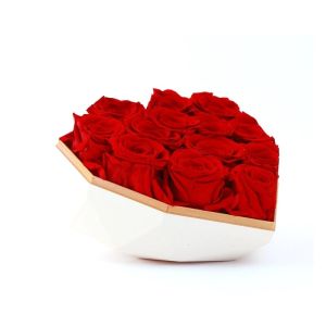 China Newest Design Eternal Flower Gift Valentine Heart Box Preserved Rose Wedding Decoration Flowers on sale