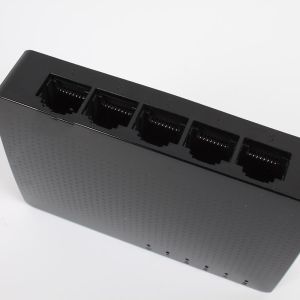 Customizable SG105M 5-Port Gigabit Ethernet Switch Full/Half Duplex Exchange