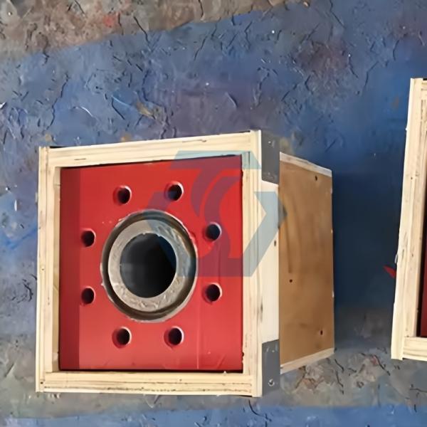 API Spec 6A Wellhead Equipment Studded Tees And Cross Studded Blocks For Oil Drilling