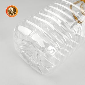 Clear Plastic Condiment Bottles Food Grade Seasonings Packaging 1800ml Capacity