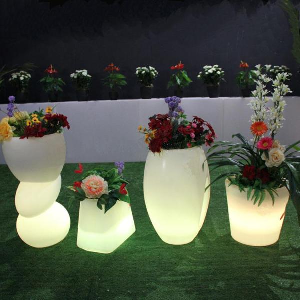 Heat Resistance Custom Rotational Molding LED Flower Pot PE Planters