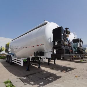 China Bulk Cement Hauling Made Easy With Wabco Relay Valve High Capacity Powder Tank Trailer on sale