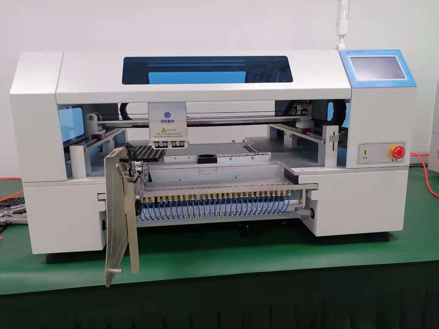 Quality IC Stacks High Accuracy SMT Pick And Place Machine , Pick And Place Soldering Machine for sale