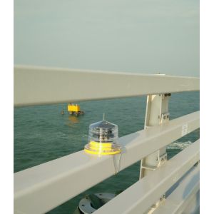 China Phosphate Battery 2NM Solar Powered Navigation Lights 256 Flash Codes on sale