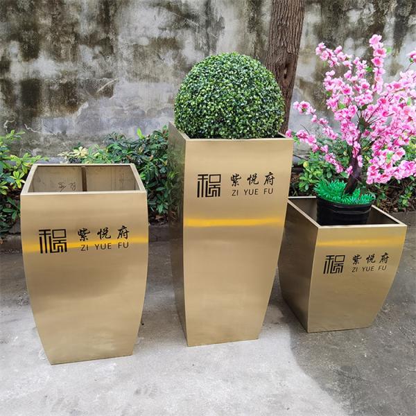 Square shape outdoor modern metal flower pots and planters