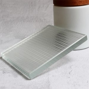 High Quality Anti slip Low Iron Toughened Laminated Glass Customized Size Non-slip Multi Layer Tempered Stairs Glass