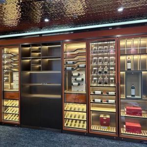 Wooden Cigar Display Cabinet Luxury Wine Cabinet Customized