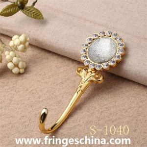 Quality High quality classical customized metal curtain hooks for home decorations for sale
