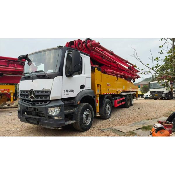 Shacman 56m Concrete Pump Truck with High Pressure Pumping and Open Type