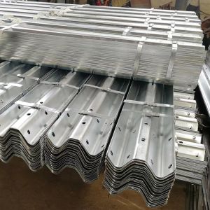 American Standard Galvanized Metal Fencing Trellis for Road Safety and Highway