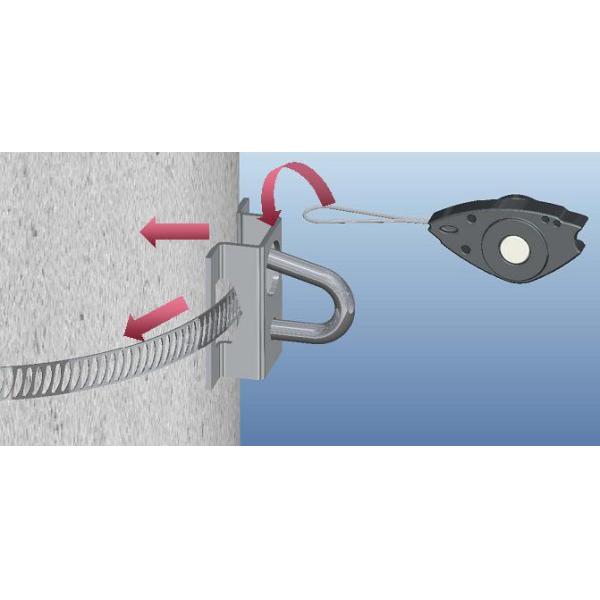 Hoop Fastening Retractor for Pole