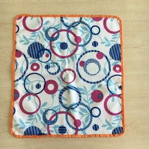 Printed double side 100%polyester absorbing water towels with mesh used in