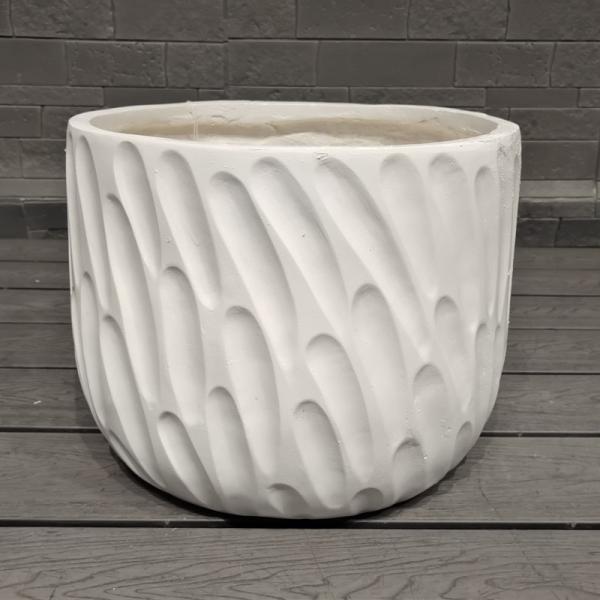 Curved Flowing Ocean Breeze Pattern White Round Fiber Clay Planter Garden Landscaping