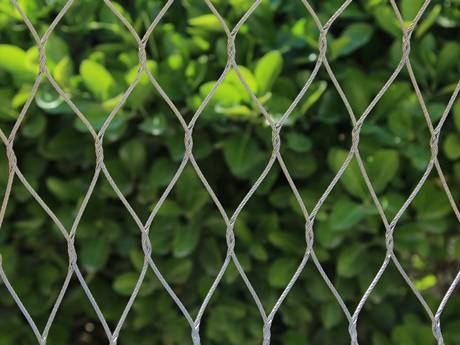 There is a handwoven wire rope mesh sheet.