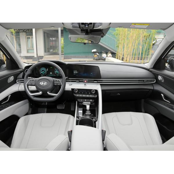 2023 Hyundai Elantra 1.5L CVT FWD Gasoline Auto with Dimensions 4720x1810x1415mm