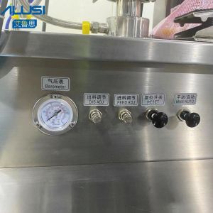 Semi - Automatic Constant Temperature Liquid Filling Machine Vertical Paste