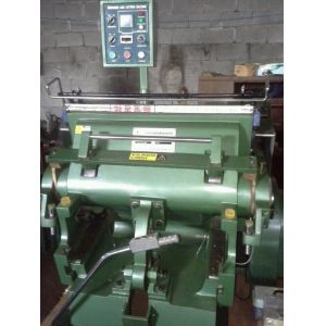 4kw Manual Carton Die Cutting Machine Single Pressing Anti Friction