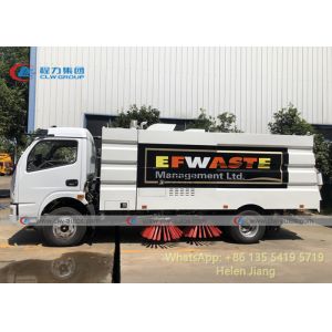 Dongfeng 4x2 LHD Diesel Engine Vacuum Road Sweeper Truck