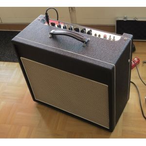 Quality Vox Style All Tube Guitar Amplifier Combo 30W with ReverbGain, Fat Switch, Treble, Bass, Middle, Volume, Reverb for sale