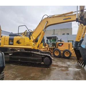 Original Japanese Used Large Excavator Yellow Heavy Equipment Digger