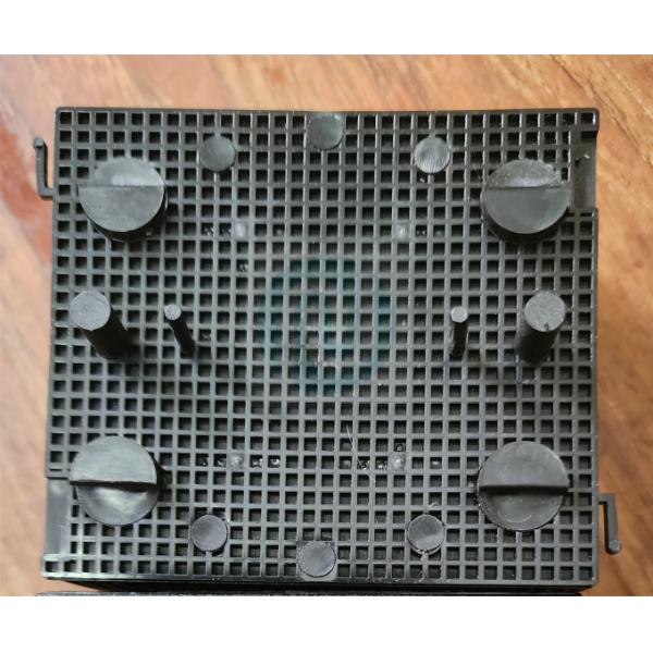 OEM Pathfinder Auto Cutter Parts Black Color Square Bristle Blocks