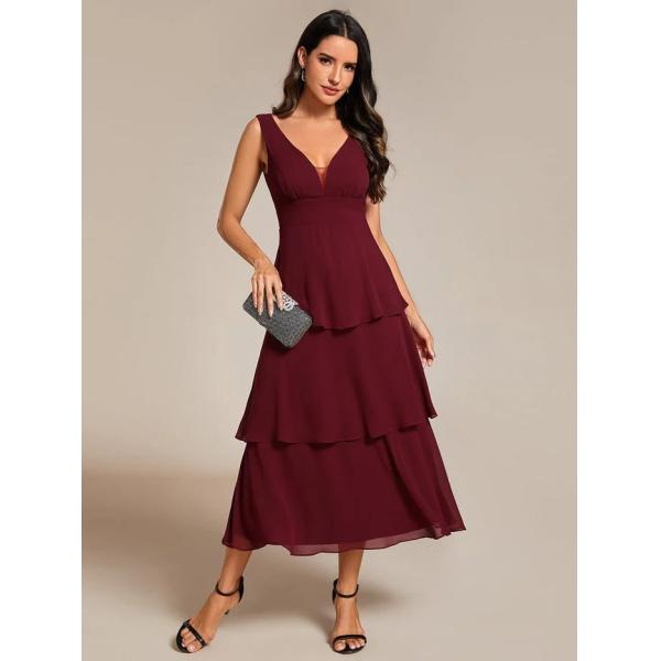 Beautiful Multi-layered Hem V-neck Sleeveless A-line Burgundy Chiffon Wedding Guest Dress Cocktail Dresses