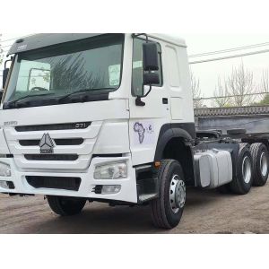 Sinotruck HOWO 6X4tractor Truck 371-430HP in Different Color with Radial Tire Design