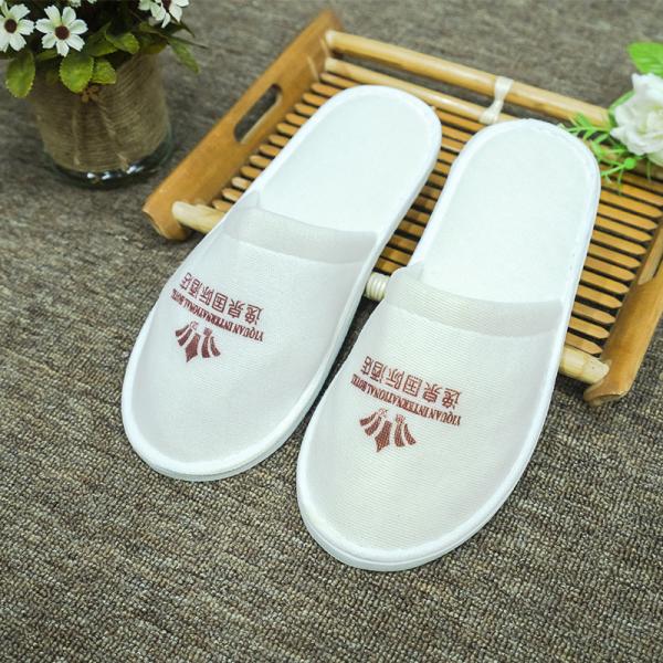 Buy Unisex White Soft Washable Disposable Bathroom Slipper at wholesale prices
