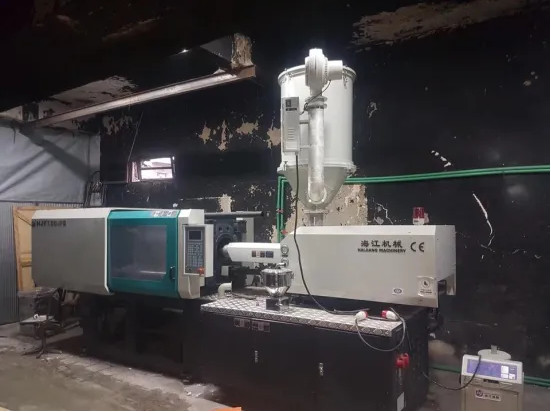 Buy Waterproof Servo Injection Molding Machine 180 Tons Energy Saving ISO9001 at wholesale prices