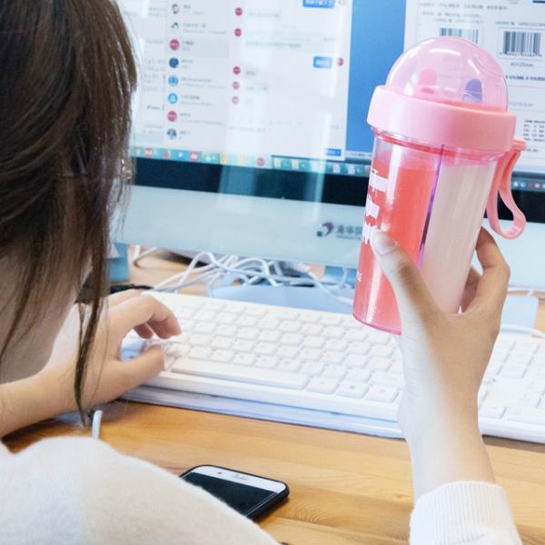 Wholesale Cheap Creative Outdoor Sports Plastic Dual Use Drinking Straw Water Bottle