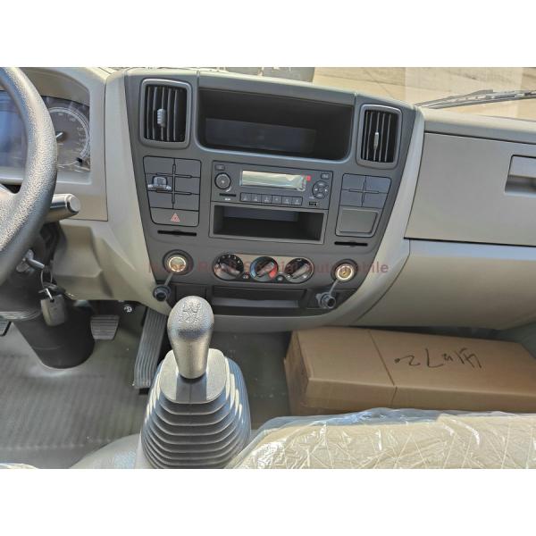 4x2 JMC Single Cabin Small Light Van Truck 3Tons 5Tons Closed Box Truck Best Price For Sales