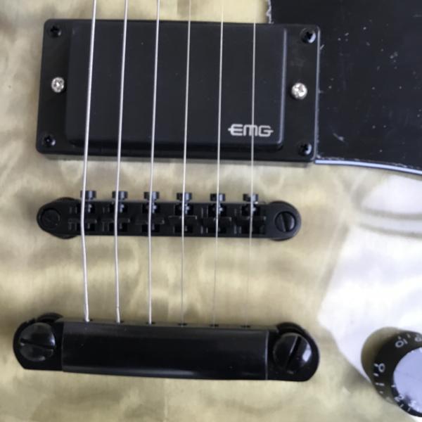 High quality new shape LP electric guitar custom guitar quilted maple wood with mahogany body neck rosewood fingerboard