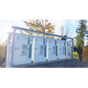 Expandable 215kWh Battery System with Cloud Based Remote Monitoring