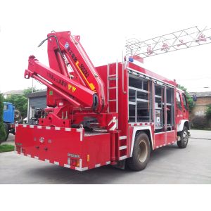 China Heavy Duty Emergency Rescue Fire Truck 177kw 4x2 Euro 4 With 5T Crane on sale