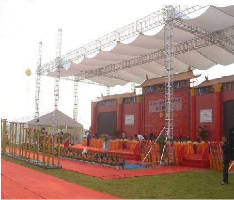 Buy Wholesale Celebration Aluminum Lighting  Truss system With Roof at wholesale prices