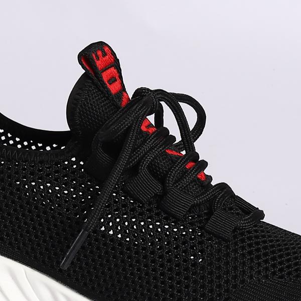 Breathable Fly Knit Safety Shoes with Metal Safety Toe in Black and Red