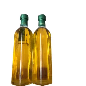 Quality Mealworm oil as pet food additives for Improved Pet Nutrition with 2 Years Shelf Life for sale