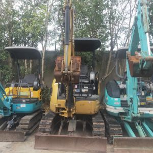 Used Mini Excavator Cat 302cr Fully Import USA Japan Secondhand Small Digger