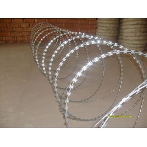 Single Coil Concertina Razor Wire Diameter 450mm Barbed Wire CBT-65