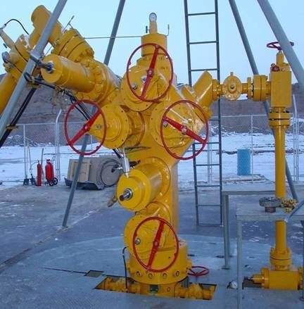 Buy API 6A Wellhead 2-1/16" 15000psi Fracturing Christmas Tree, API 6A Typical Fracturing X-Mas Tree System at wholesale prices