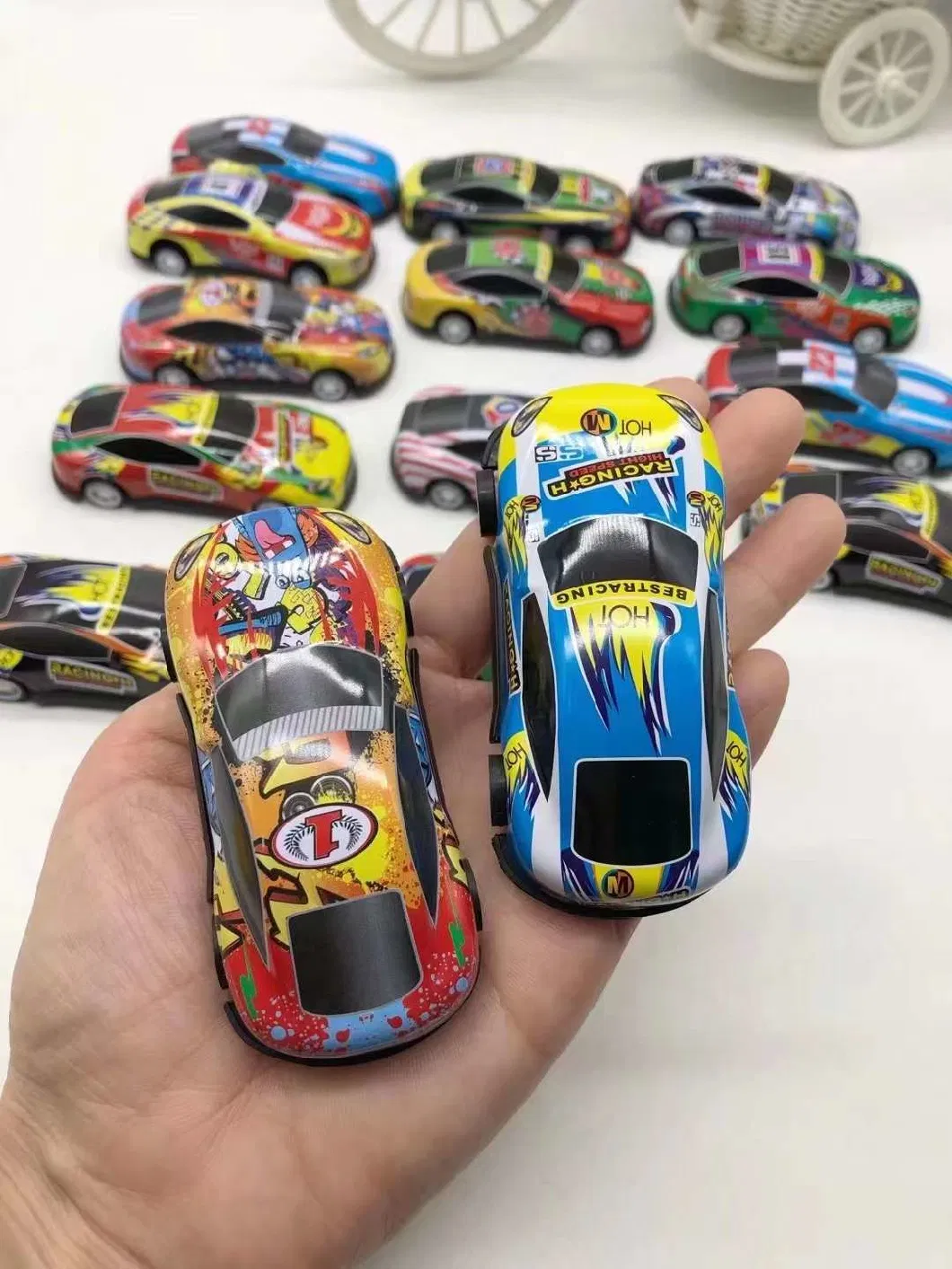 Metal Surface with Printed Children&prime;s Toys Pull Car Inertia Car Toys Children&prime;s Toys Can Be Customized